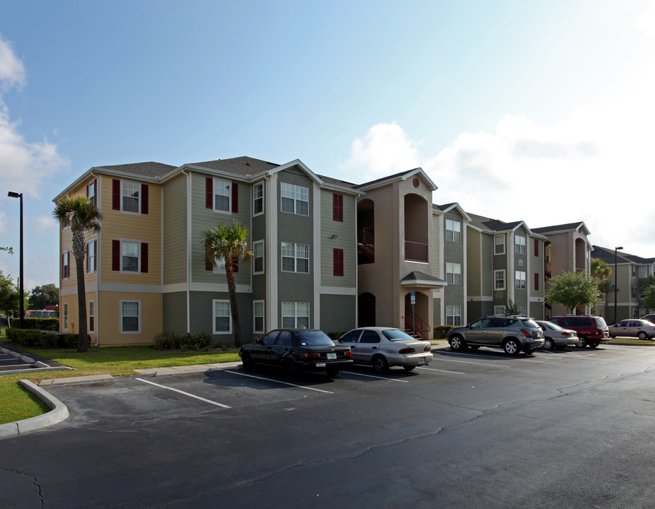 Camellia Pointe in Orlando, FL - Building Photo