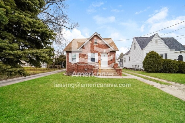 property at 813 W Melbourne Ave