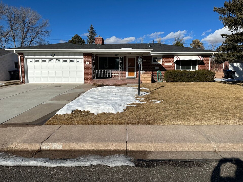 1758 Cheshire Dr in Cheyenne, WY - Building Photo