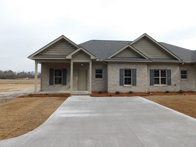 434 Lancaster Rd in Pikeville, NC - Building Photo - Building Photo