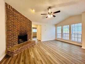 9317 Kempler Dr in Austin, TX - Building Photo
