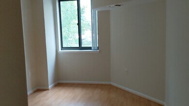 1001 N Randolph St in Arlington, VA - Building Photo - Building Photo