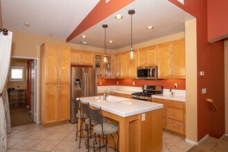 11656 Miro Cir in San Diego, CA - Building Photo - Building Photo