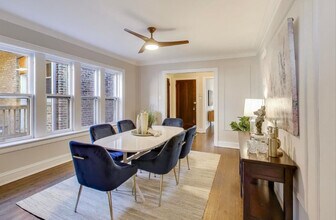 1628 W Columbia Ave in Chicago, IL - Building Photo - Building Photo