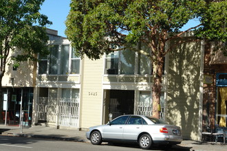 5425-5427 College Ave in Oakland, CA - Building Photo - Building Photo