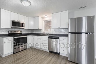 15400 E 54th St in Kansas City, MO - Building Photo - Building Photo