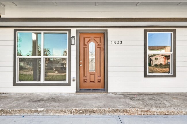 1823 Chippendale Rd in Houston, TX - Building Photo - Building Photo