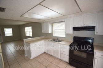 6032 Norton Rd in Lakeland, FL - Building Photo - Building Photo