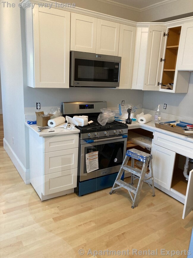6 Westminster St in Somerville, MA - Building Photo - Building Photo