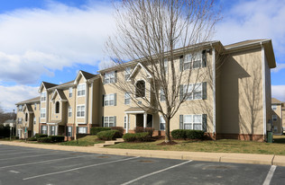 Stafford Lakes Apartments