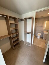 171 NW 27th St, Unit A1 in Miami, FL - Foto de edificio - Building Photo