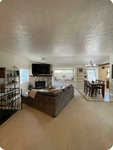 12107 Horseshoe Dr, Unit 1 in Eagle River, AK - Building Photo - Building Photo