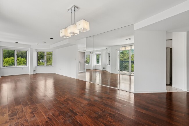 property at 414 Chase Ct