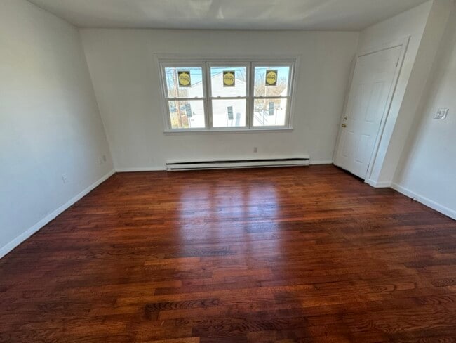 120 Canton St in West Haven, CT - Building Photo - Building Photo