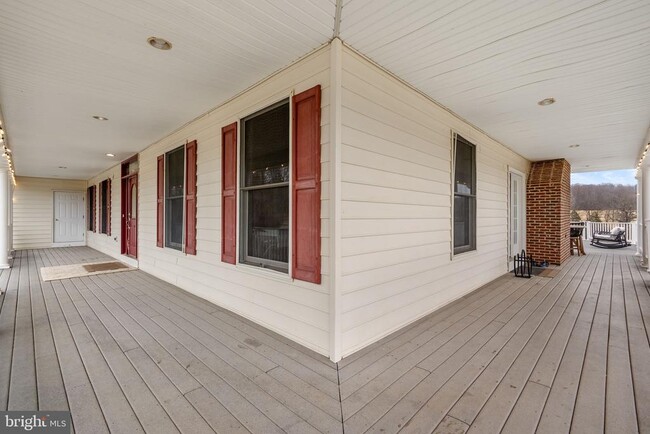 38629 Liebchen Ln in Leesburg, VA - Building Photo - Building Photo