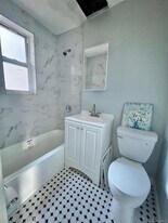 81-36 Baxter Ave in Queens, NY - Building Photo