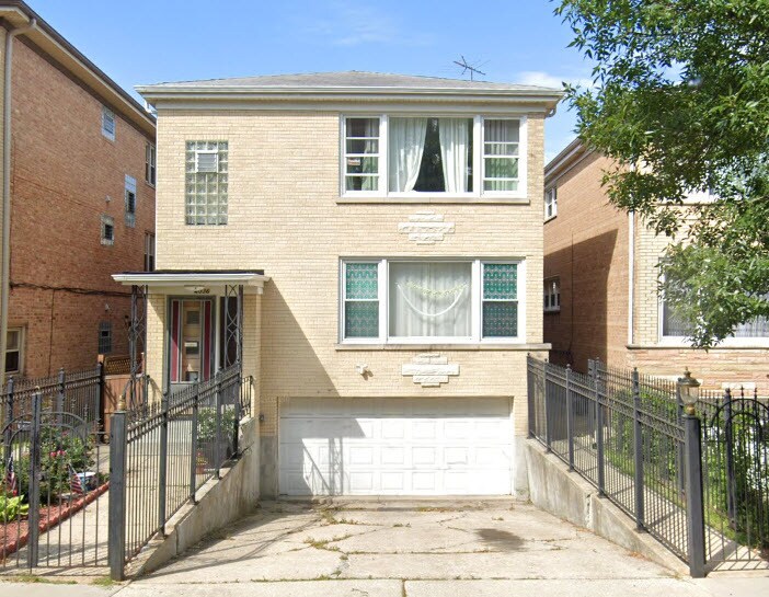 4036 N Austin Ave, Unit 1 in Chicago, IL - Building Photo