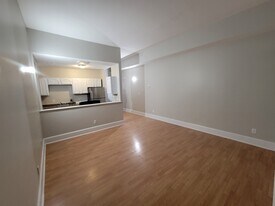 1217 Hollins St, Unit 2 in Baltimore, MD - Building Photo