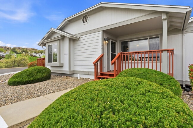 property at 3150 Cascades Ct