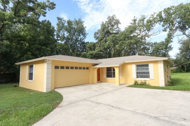 212 Borada Rd in Sanford, FL - Building Photo - Building Photo