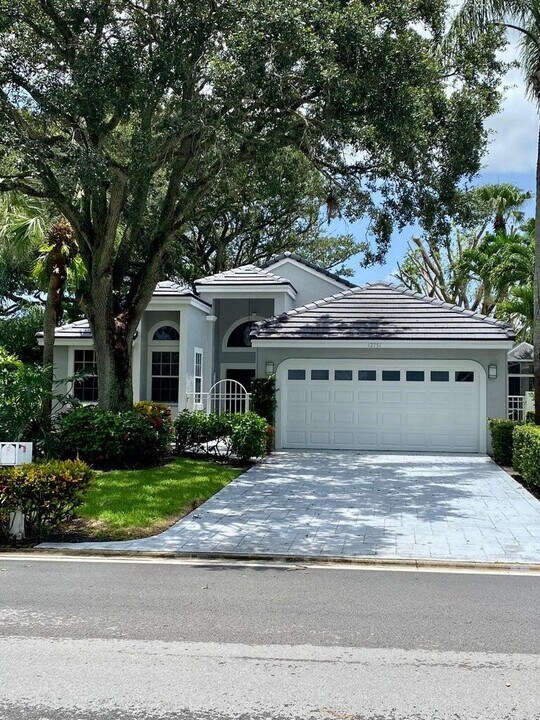 12751 Touchstone Pl in West Palm Beach, FL - Building Photo
