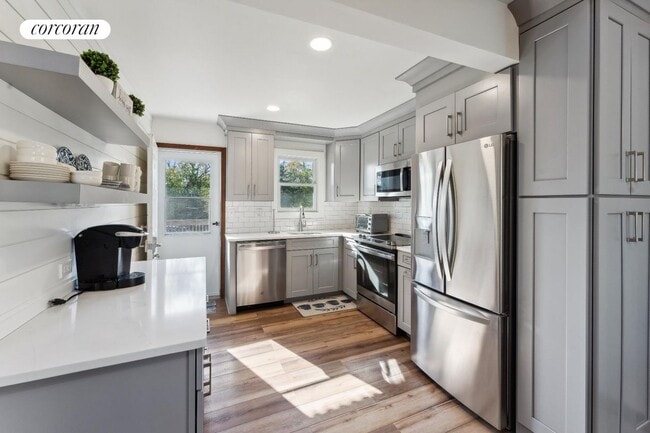 property at 20 Magee Dr