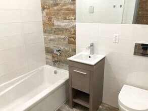 425 Wythe Ave in Brooklyn, NY - Building Photo - Building Photo