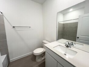 2966 Cold Spring Dr in New Braunfels, TX - Building Photo - Building Photo