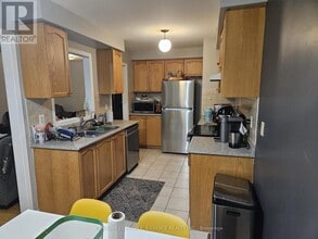 1305 Brandon Terrace in Milton, ON - Building Photo - Building Photo