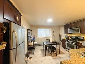 3925 W 47th St in Chicago, IL - Building Photo - Building Photo