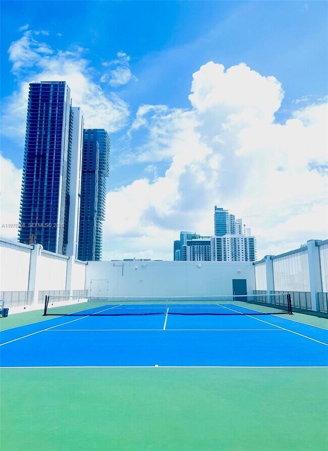 property at 700 NE 26th Terrace