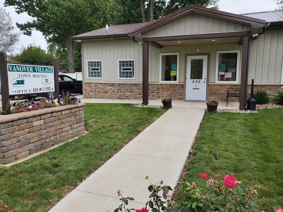 Vanover Village Townhouses Photo