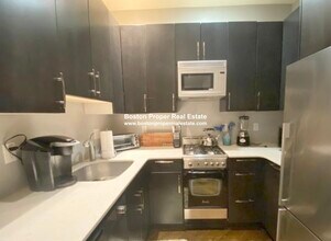 22 Hancock, Unit 201 in Boston, MA - Building Photo - Building Photo