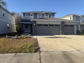 4044 Southern Vis Lp in St. Cloud, FL - Building Photo