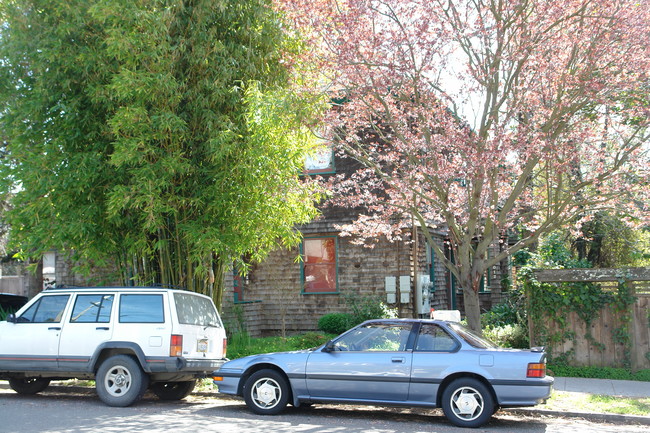 2012-2014 Vine St in Berkeley, CA - Building Photo - Building Photo