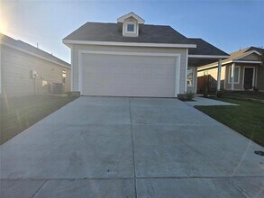 9017 Red Fox Trl in McKinney, TX - Building Photo - Building Photo