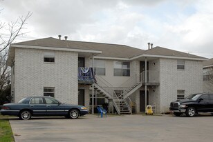 2224 Katy Ln Apartments