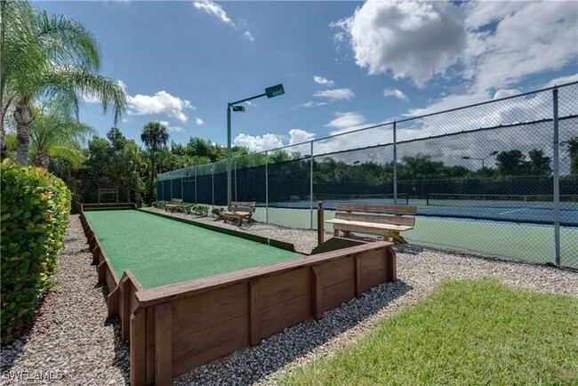 15427 Crystal Lake Dr in North Fort Myers, FL - Building Photo - Building Photo