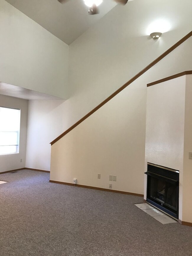 1270 Butterfield Dr in Nixa, MO - Building Photo - Building Photo