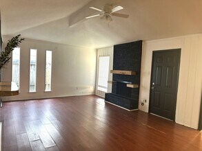 926 Summers Dr in Missouri City, TX - Building Photo - Building Photo