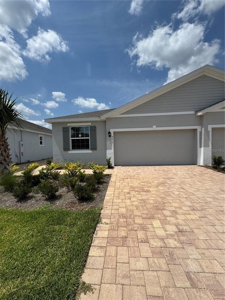 property at 5217 NW 43rd Ln Rd