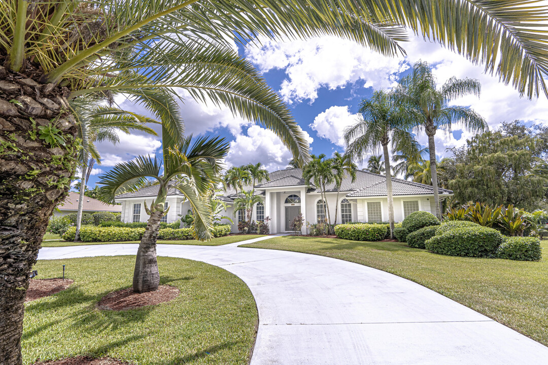 15350 Take Off Pl in Wellington, FL - Building Photo