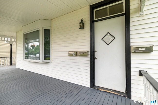 property at 18 Elm Tree Pl