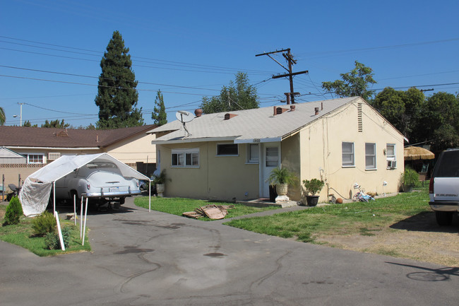 11400 Cherrylee Dr in El Monte, CA - Building Photo - Building Photo