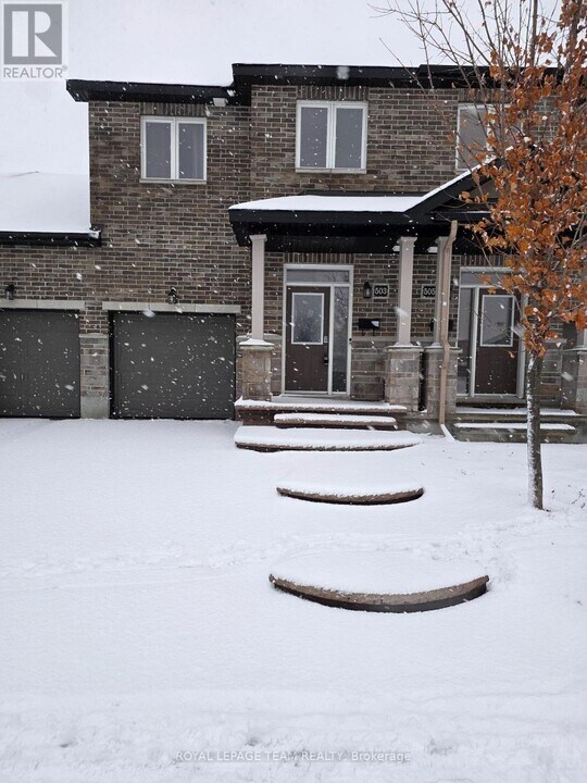 503 Via Mattino Way in Ottawa, ON - Building Photo