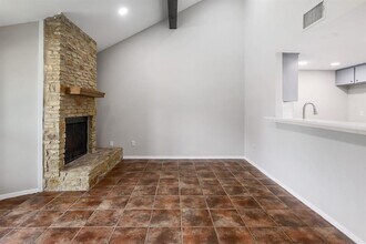 12304 Burr Ridge Dr in Austin, TX - Building Photo - Building Photo