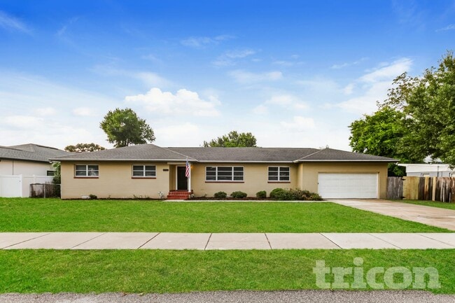 property at 4011 W Nassau St