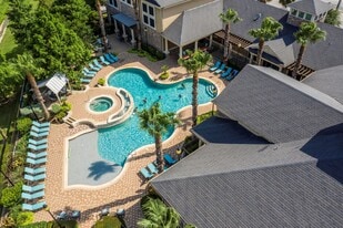 Las Brisas Apartment Homes in Round Rock, TX - Building Photo