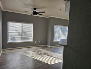 3236 E Chandler Blvd, Unit 2078 in Phoenix, AZ - Building Photo - Building Photo