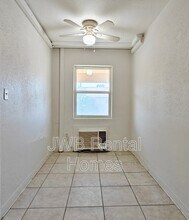 224 16th Ave N in Jacksonville Beach, FL - Building Photo - Building Photo